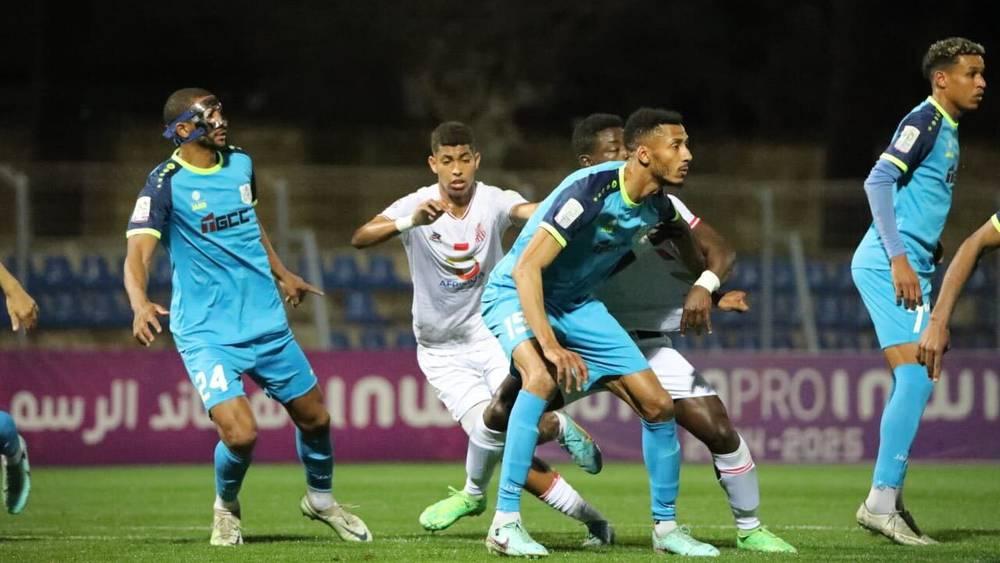 البطولة الاحترافية/ التعادل (1-1) يحسم مواجهة حسنية أكادير وضيفه الدفاع الحسني الجديدي