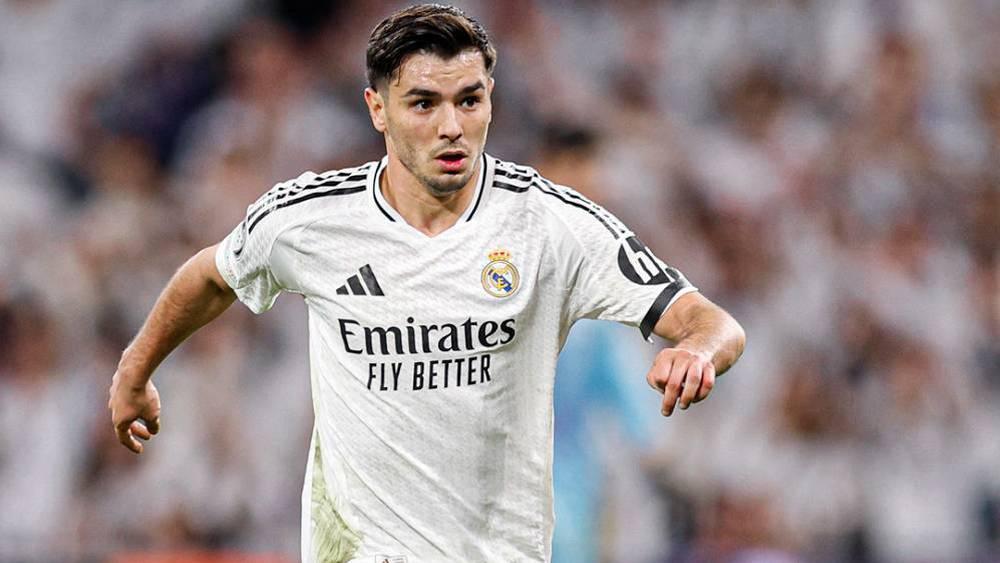 "ماركا": "دياز كان يُعاني من حمى طفيفة لكنه أصبح جاهزا بنسبة 100٪؜ لمباراة الغد ضد أتلتيكو مدريد"