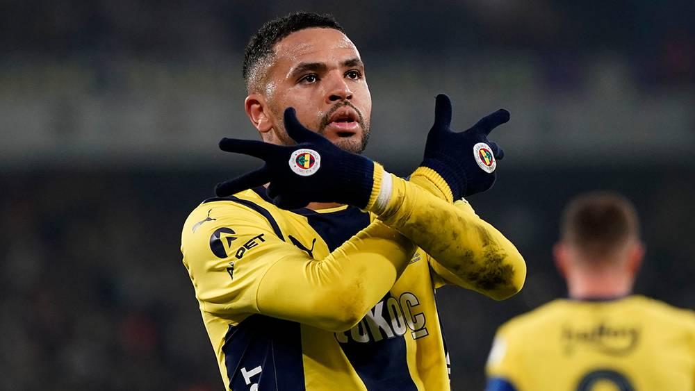 مورينيو يعول على النصيري لتحقيق "ريمونتادا" تاريخية أمام رينجرز في الدوري الأوروبي