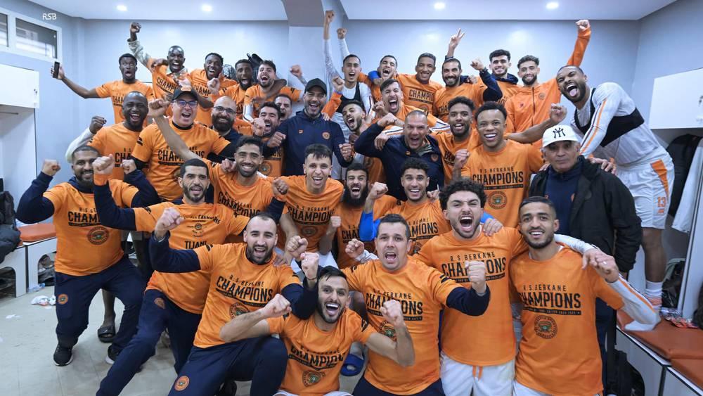 نهضة بركان يضمن الحصول على 600 مليون سنتيم بعد تتويجه رسمياً بالدوري الاحترافي