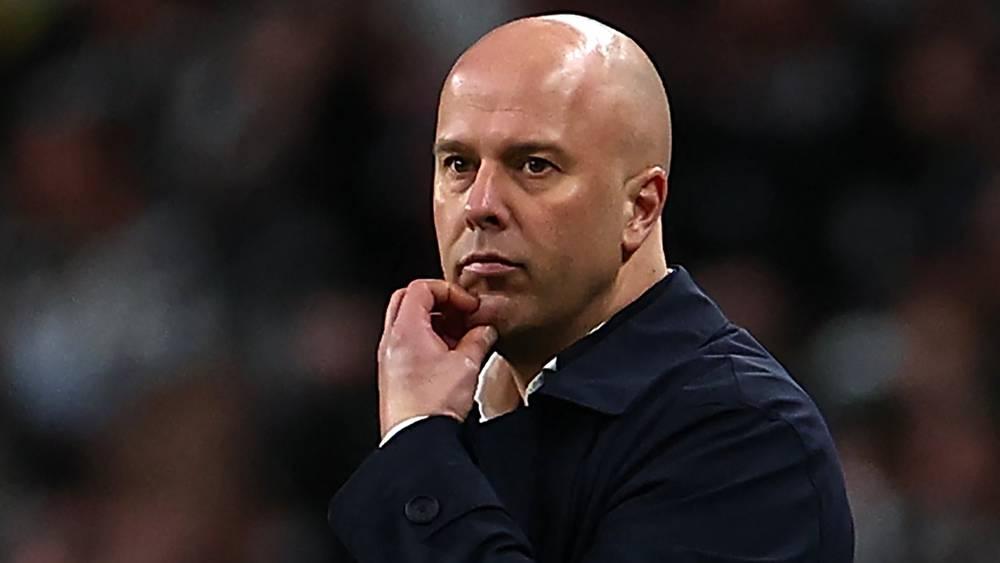 سلوت: "كان أسبوعا صعبا وانتظرانا 9 أشهر لنخسر أول مبارتين على التوالي"