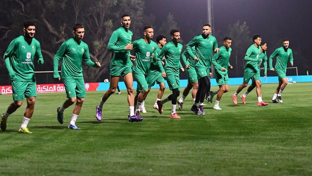 المنتخب المغربي يجري آخر حصة تدريبية بمركب محمد السادس قبل السفر صوب وجدة تأهبا لمواجهة النيجر