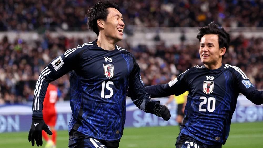 المنتخب الياباني أول المتأهلين إلى مونديال 2026 بعد فوزه على البحرين (2-0)
