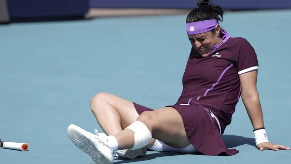 كرة المضرب/ أنس جابر تنسحب أمام باوليني في بطولة "ميامي" بسبب الإصابة