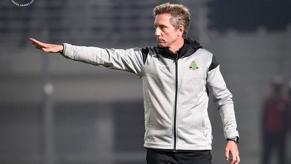 سانتوس وعبد الفتاح حدراف يعقدان ندوة صحفية بمصر غدا الإثنين قبل مواجهة بيراميدز والجيش الملكي