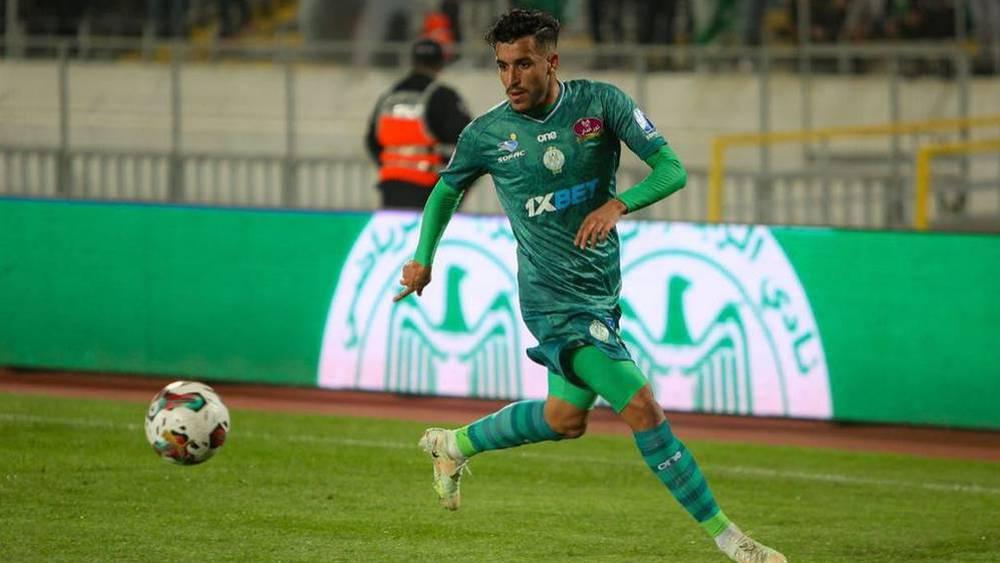 بولكسوت يغيب عن "الديربي" أمام الوداد بعد طرده أمام الاتحاد الإسلامي الوجدي ضمن كأس العرش