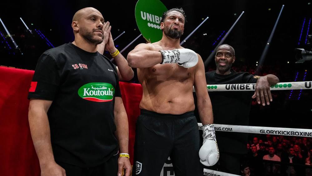 بن الصديق بعد كسب نزاله أمام ريستيا: "الحمد لله على هذا الفوز.. شكرا لإخواني وأخواتي المغاربة واللّهْ يْنصْر سِيدْنا"