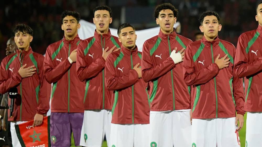 حكم من زيمبابوي يقود مباراة المنتخب المغربي وتنزانيا في كان أقل من 17 سنة