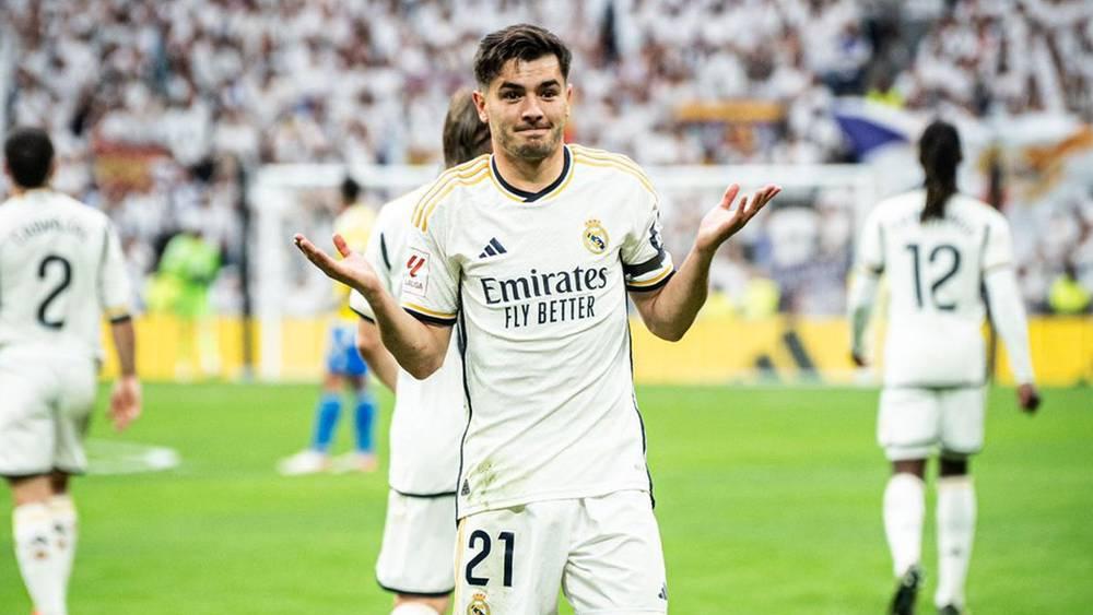 بويغ (مدير لاماسيا سابقاً): "دياز كان قريباً من برشلونة مرتين ولكن أحد الشيوخ في ملقا خطفه منّا!"