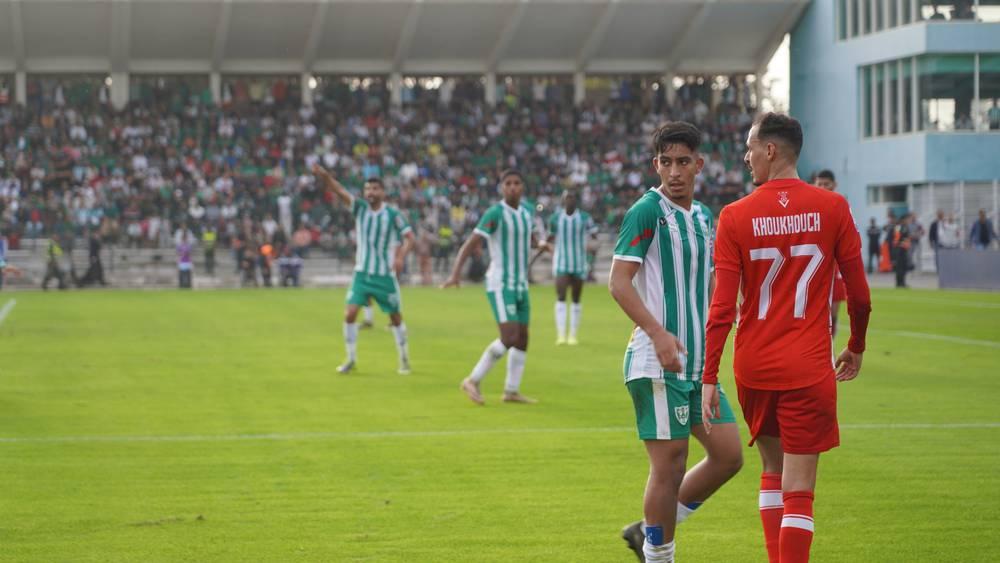 البطولة الاحترافية 2/ التعادل يحسم مباراة شباب أطلس خنيفرة والنادي القنيطري (0-0)