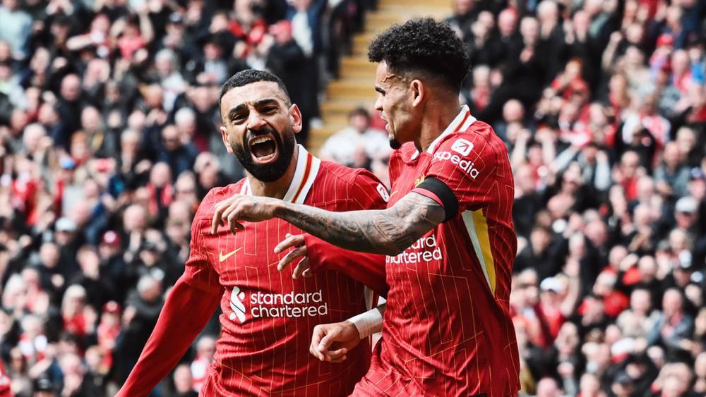 ليفربول يفوز على وست هام ويقترب من حسم لقب الدوري الإنجليزي