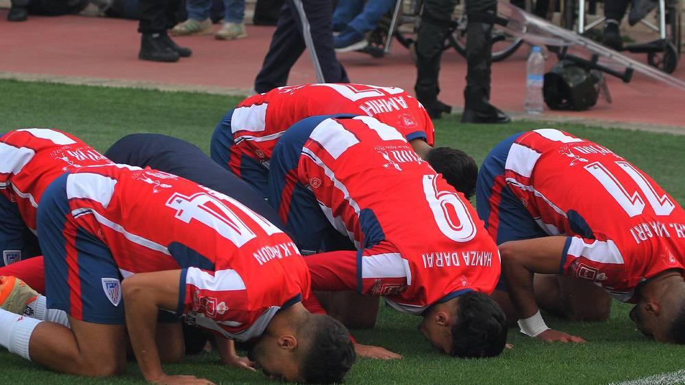 المغرب التطواني يحسم "ديربي الشمال" بعد انتصاره على اتحاد طنجة (2-1)