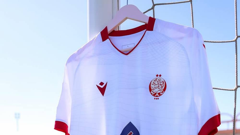 الوداد يكشف عن قميصه في مونديال الأندية خلال حفل استقبال المجسم