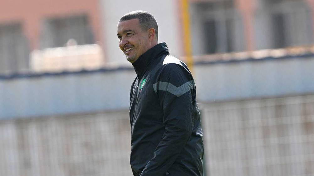 باها: "نحن جاهزون لمواجهة مالي ولا نبحث عن الأعذار رغم تغيير توقيت النهائي المفاجئ"