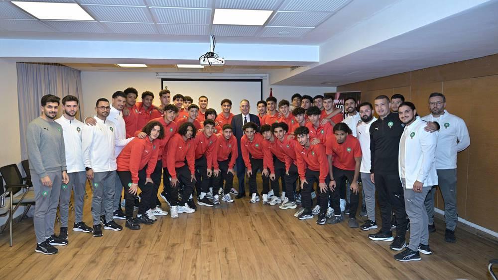 فوزي لقجع يزور المنتخب المغربي تحت 17 سنة قبل نهائي كأس أمم أفريقيا أمام مالي