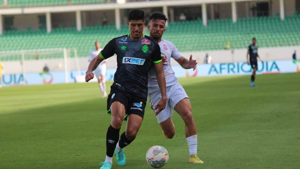 الرجاء الرياضي يُعلن انطلاق عملية بيع تذاكر مباراته أمام حسنية أكادير ويُحدِّد أسعارها في ما بين 50 و800 درهما