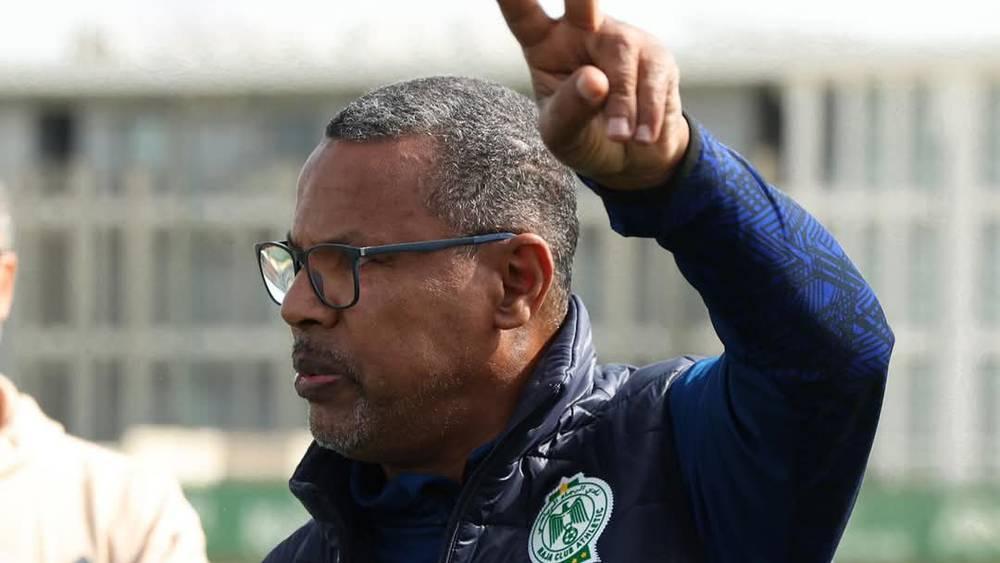 الشابي يربط مستقبله مع الرجاء بتجديد العقود وانتداب أسماء وازنة