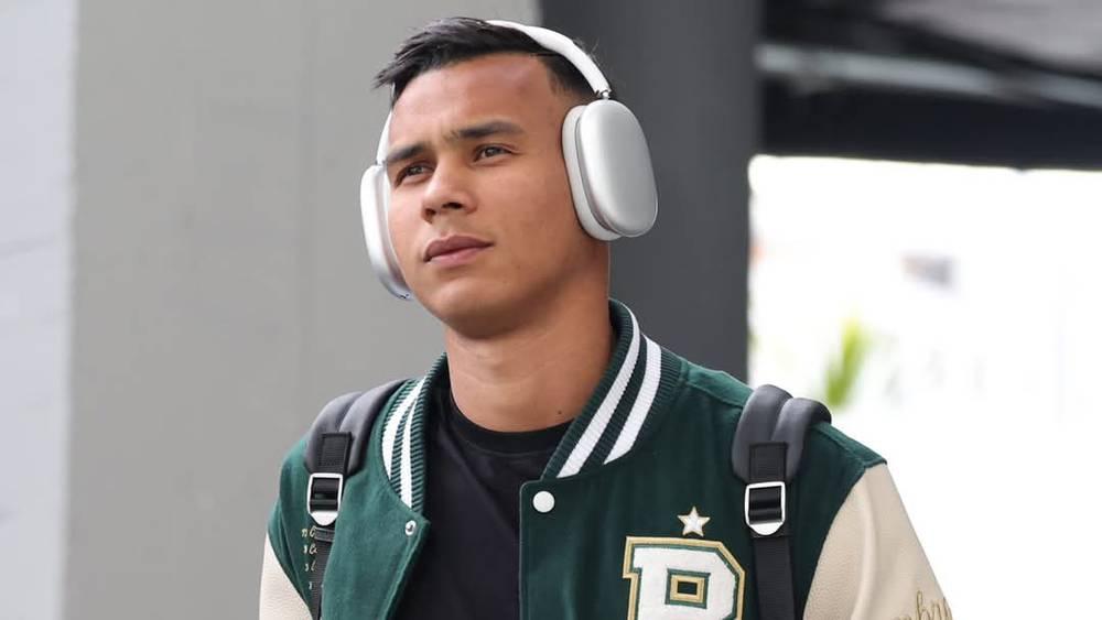 رحيمي يرفض تمديد عقده مع الرجاء ويستعد لمغادرة الفريق مجانًا