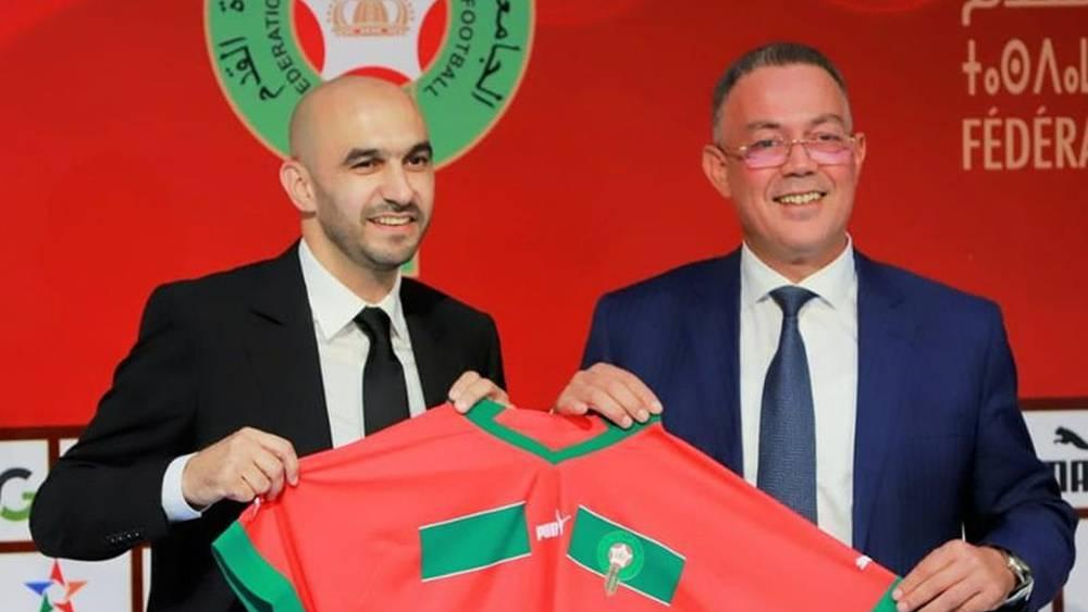 الركراكي: "عندما أردت الرحيل قال لي لقجع أظْهر للشعب المغربي أنك قادر على الفوز بكأس أفريقيا"