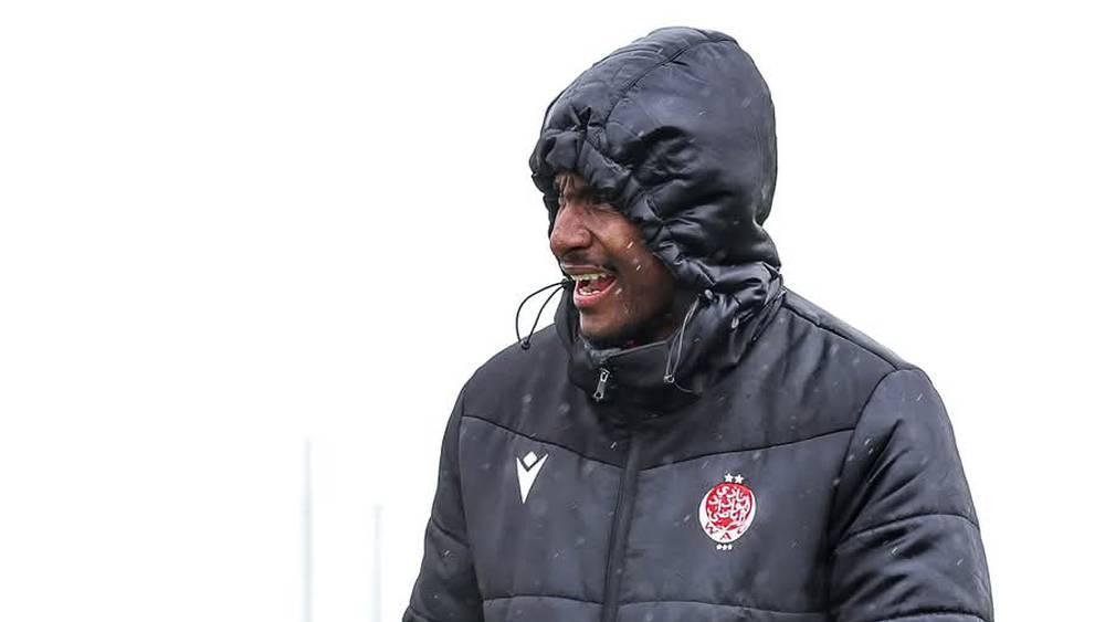 موكوينا يواجه غرامة مالية مرتقبة قبل انفصاله بشكل رسمي عن الوداد