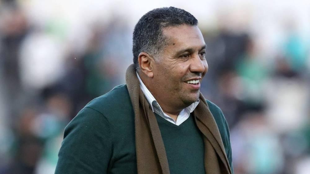 رشيد الطاوسي: "نهائي صعب ينتظر نهضة بركان أمام سيمبا التنزاني"