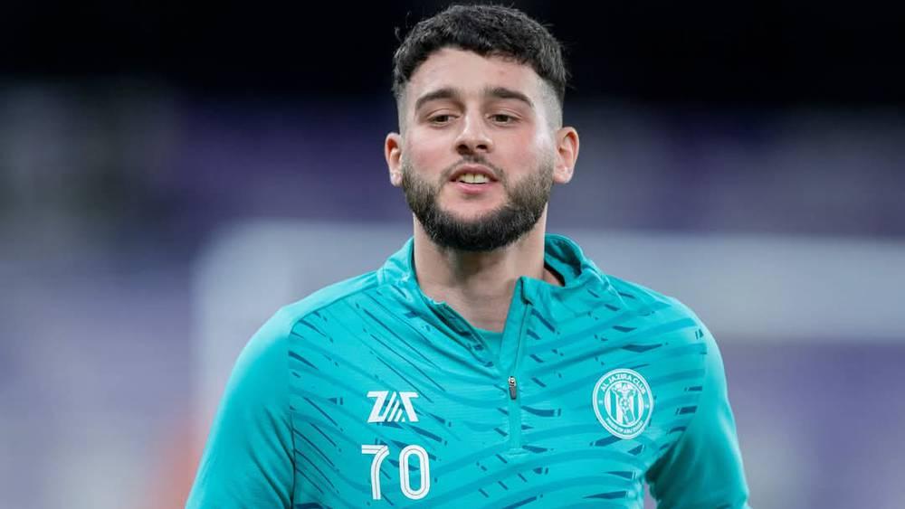 عروض إماراتية تهدد عودة نسيم الشادلي للوداد