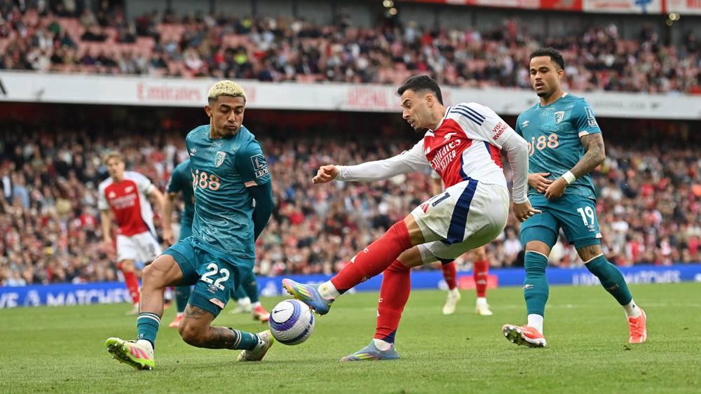 أرسنال ينهزم قبل مواجهة باريس سان جيرمان ومهدد بفقدان المركز الثاني في "البريمير ليغ"