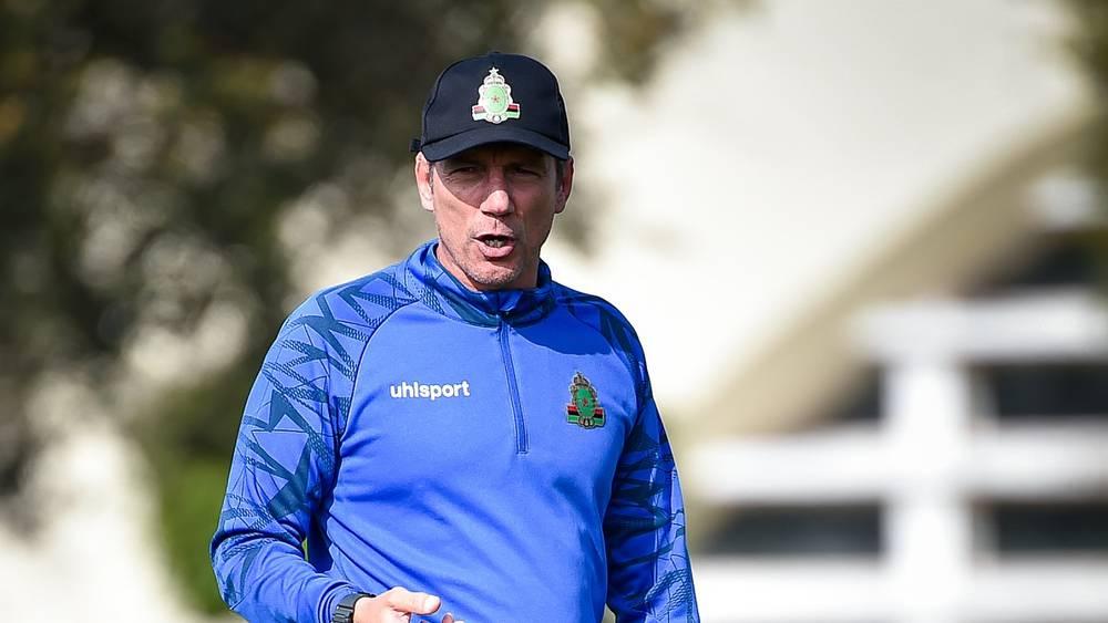 سانتوس: "كانت مباراة تنافسية وسط أداء تحكيمي متوازن ومصيرنا في الظفر بالمركز الثاني لا يزال بين أيدينا"