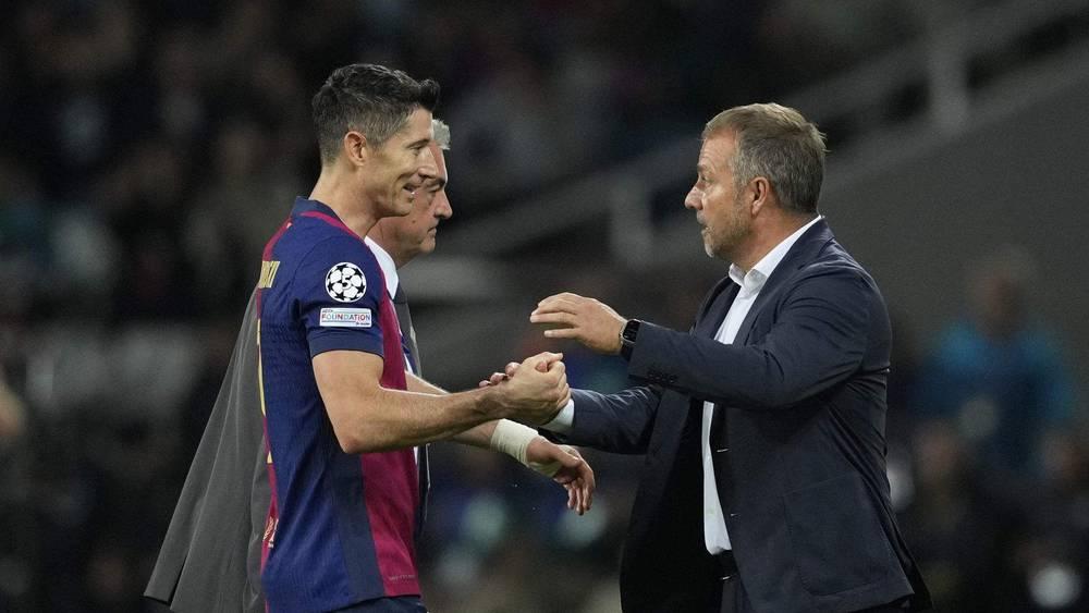 فليك: "ليفاندوفسكي جاهز للجلوس على دكة البدلاء في حال احتجنا إليه"