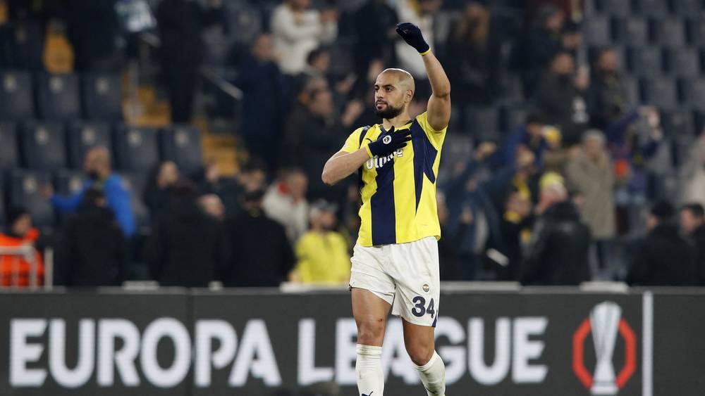 زينيت الروسي مهتم بخدمات أمرابط وسط غموض مستقبله مع فنربخشة