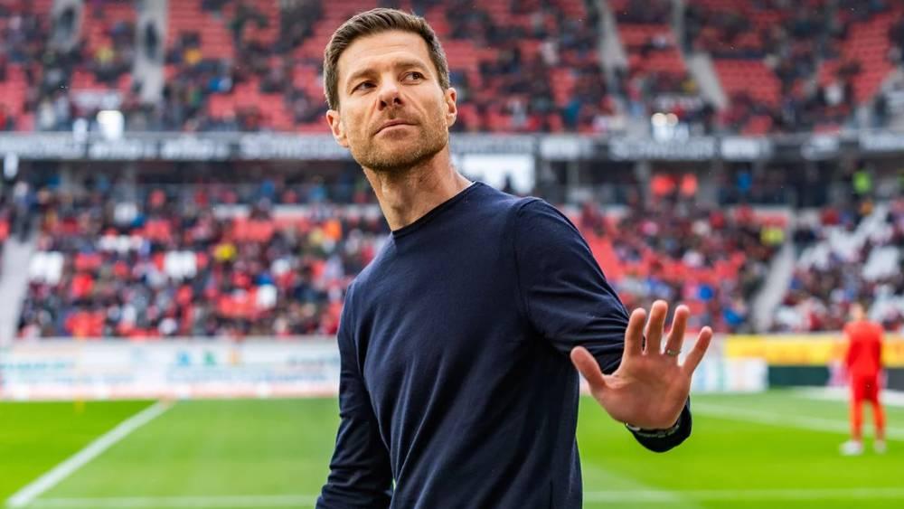 رسميا/ باير ليفركوزن يعلن رحيل تشابي ألونسو بنهاية الموسم الحالي