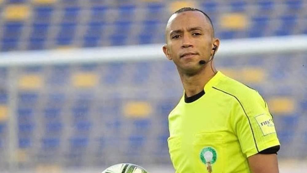 طاقم تحكيمي مغربي بقيادة الكشاف يدير قمة الدوري التونسي بين الأفريقي والنجم الساحلي وبوسليم في "الفار"