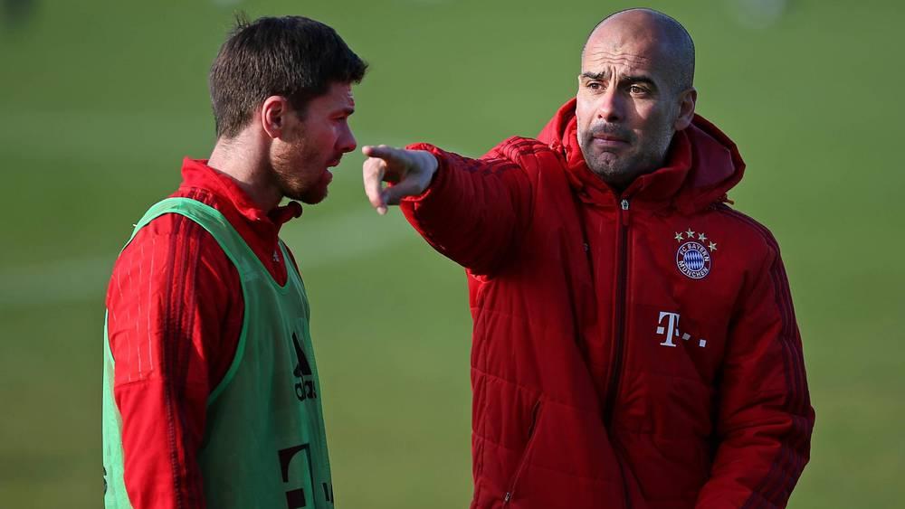 غوارديولا: "كل من حظي بفرصة ومتعة تدريب ألونسو أدرك أنه سيصبح مدربًا"