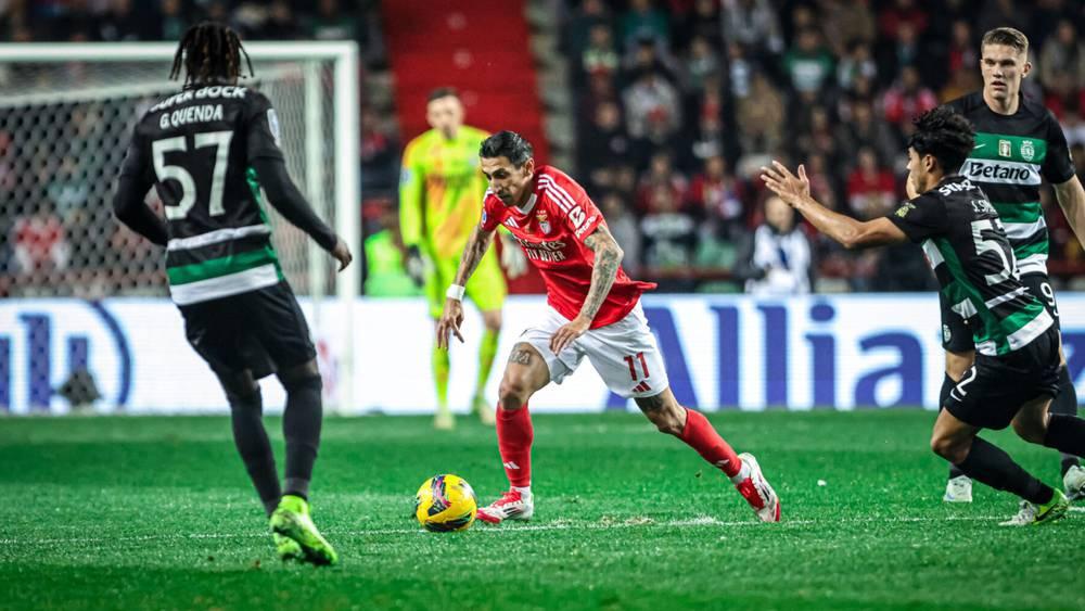 قبل جولة من النهاية.. بنفيكا يهدر فرصة التتويج بالدوري البرتغالي بعد تعادله في "الديربي" وسبورتينغ يبقى في الصدارة