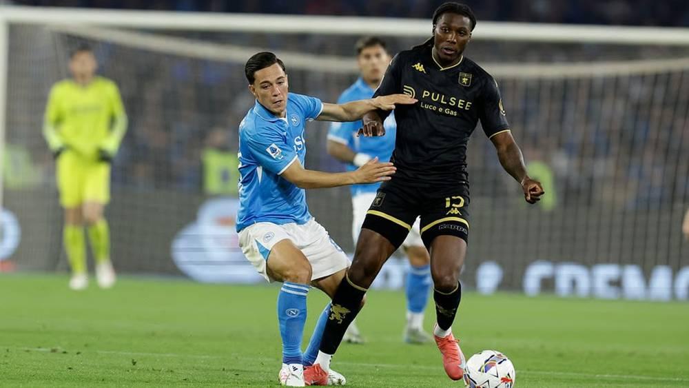 نابولي يتعثر بتعادل ضد جنوى والصراع يشتعل مع الإنتر على الصدارة