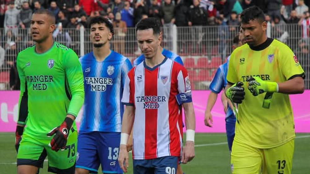 أيوب لكحل يحذف جميع صوره بقميص المغرب التطواني بعد سقوط الفريق للقسم الثاني