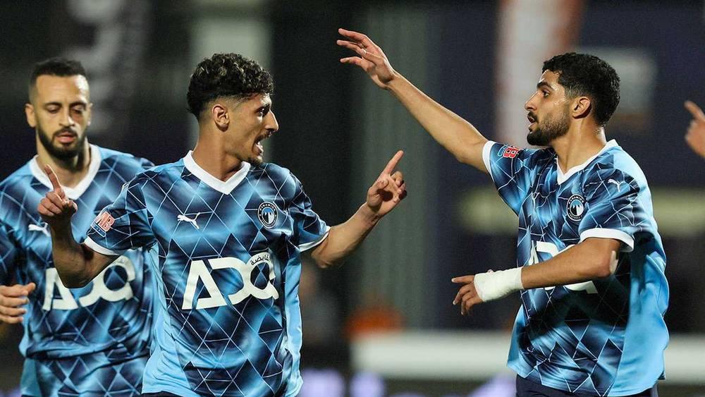 بيراميدز يشعل الصراع على صدارة الدوري المصري بعد فوزه على الزمالك (0-1)
