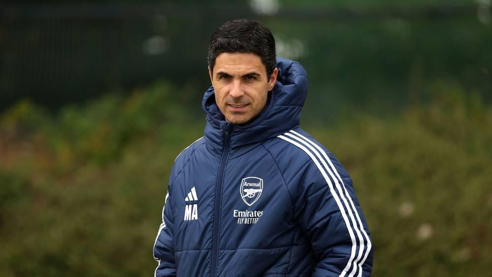 أرتيتا يوجه رسالة لمسؤولي أرسنال: "الفرق التي تفوز بالألقاب دائما ما تمتلك أفضل اللاعبين"