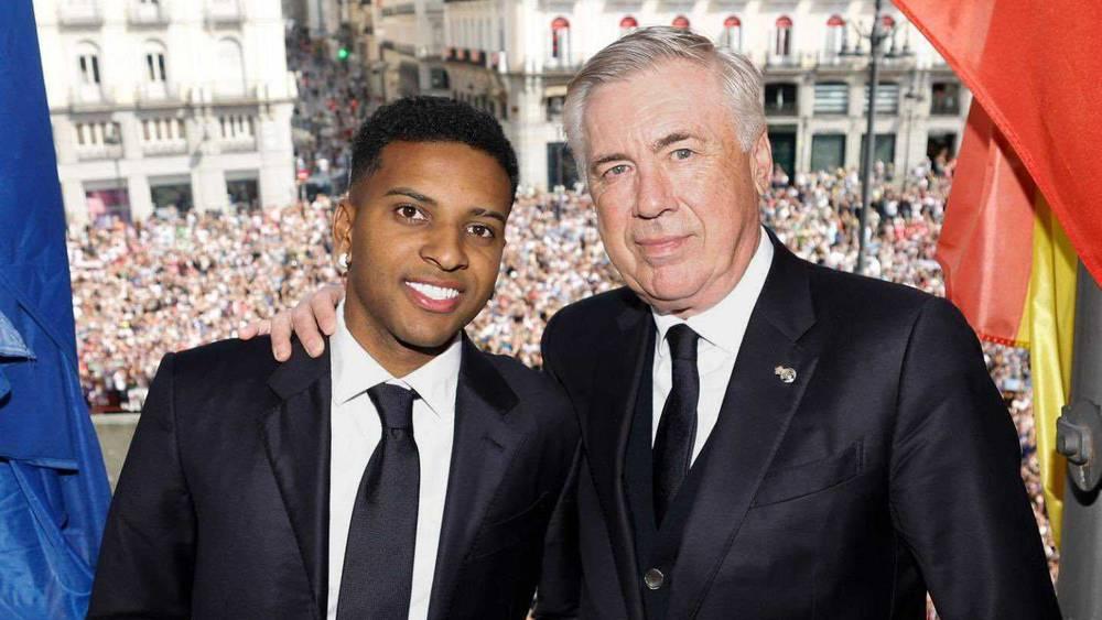 رودريغو لـ "أنشيلوتي": "الآن سوف نغزو العالم مرة أخرى وهذه المرة بقميص المنتخب البرازيلي"