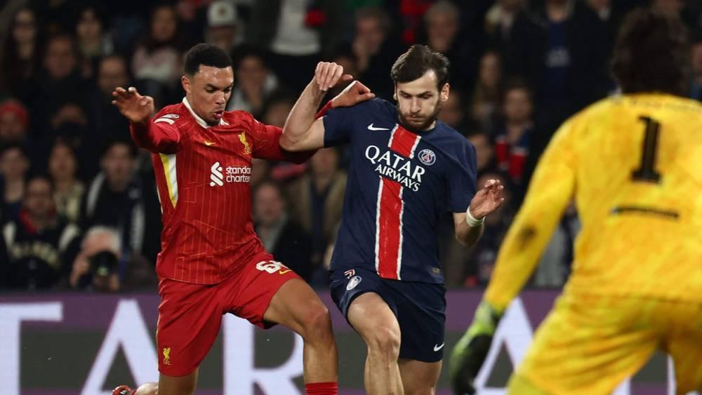 كفاراتسخيليا: "أرنولد هو أصعب مدافع واجهته منذ انضمامي إلى باريس سان جيرمان"