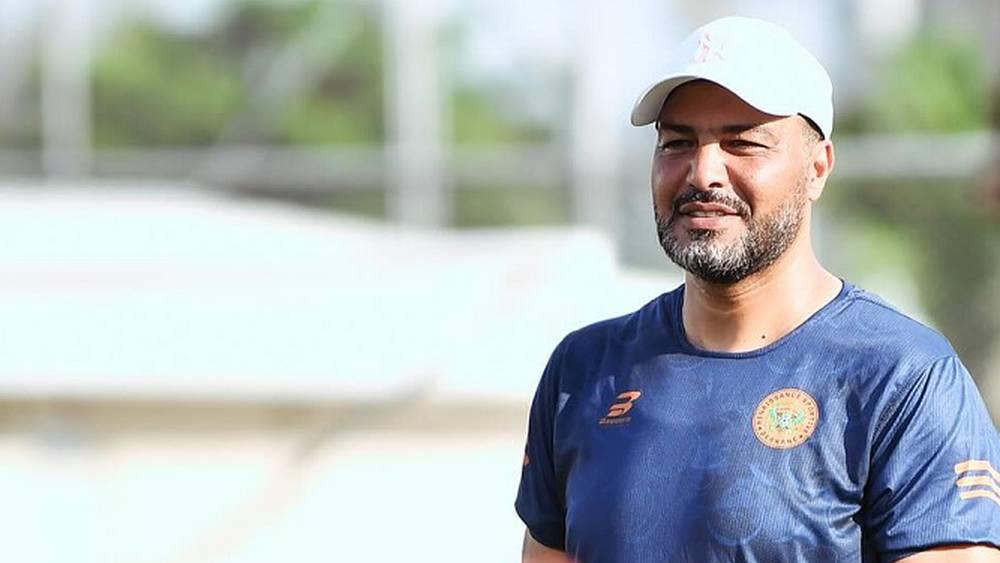 الشعباني: "نحن متعودون على الضغط الجماهيري والمباراة لن تكون سهلة بالنسبة للفريقين"