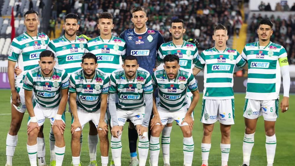 الرجاء يتأهب لحسم مصير لاعبين جدد بعد فسخ عقود ثلاثة أسماء