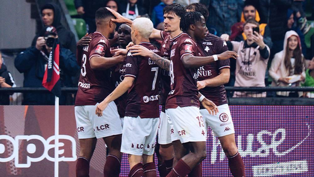 رسميا/ نادي ميتز يُسقط ريمس للقسم الثاني ويعود لصفوة الدوري الفرنسي