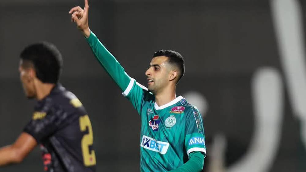 يوسف بلعامري يُتوَّج بجائزة أفضل ظهير أيسر في البطولة لموسم 2024-2025 حسب استفتاء موقع "البطولة"