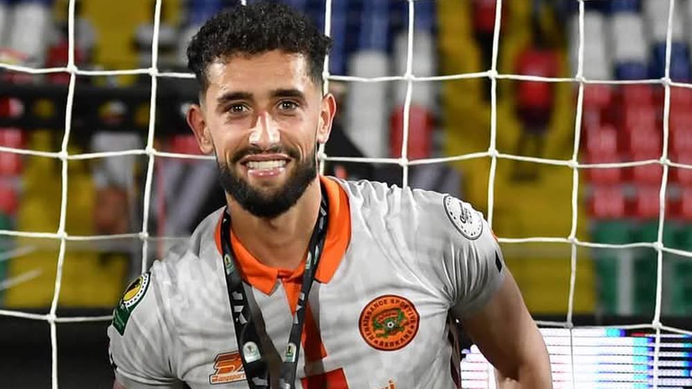 عسال يتوج بجائزة أفضل قلب دفاع أيمن في البطولة لموسم 2024-2025 حسب استفتاء موقع "البطولة"