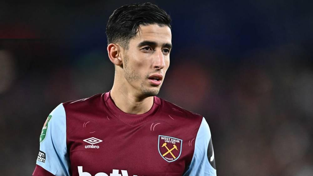 أكرد يرفض العودة لتداريب وست هام ويطمح للانتقال إلى ناد يشارك في دوري أبطال أوروبا