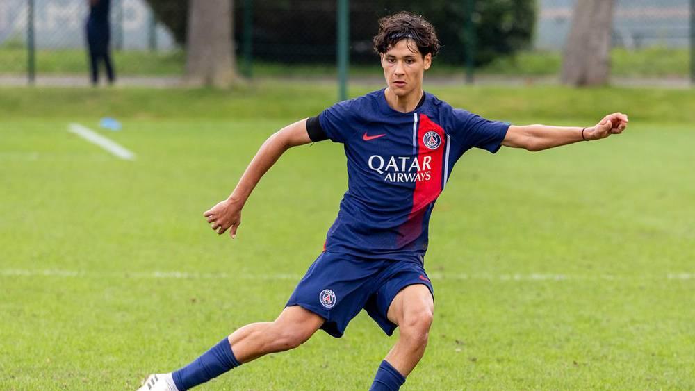 المغربي نوفل الحناش يقترب من الانتقال إلى مونبلييه على سبيل الإعارة من باريس سان جيرمان