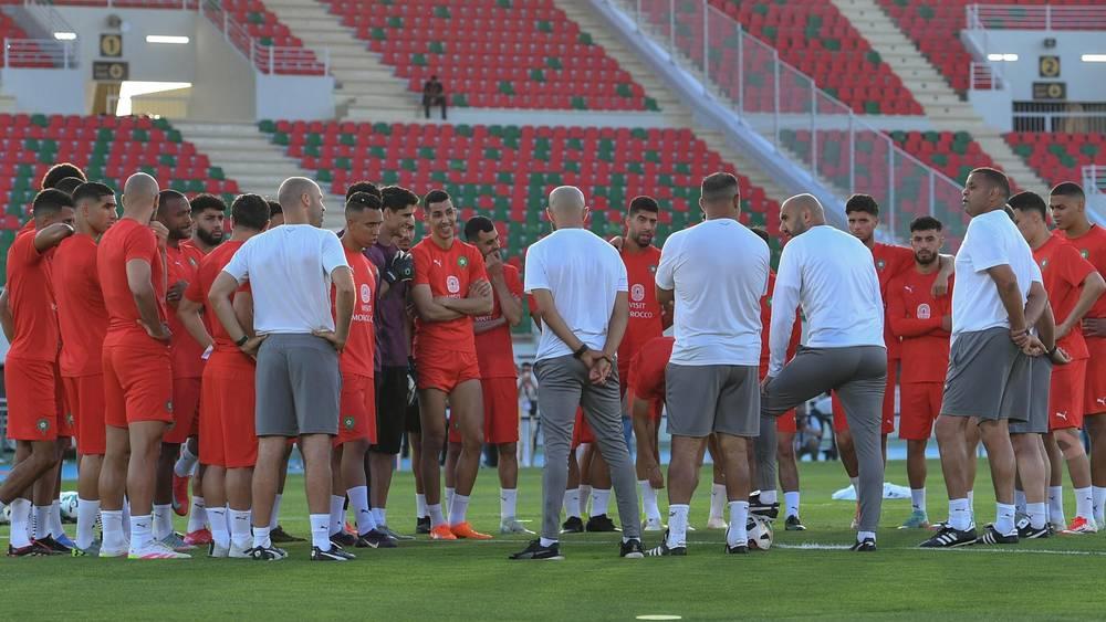 التشكيلة الرسمية للمنتخب المغربي أمام تونس.. ماسينا وبلعماري والياميق أساسيون والنصيري يقود الهجوم