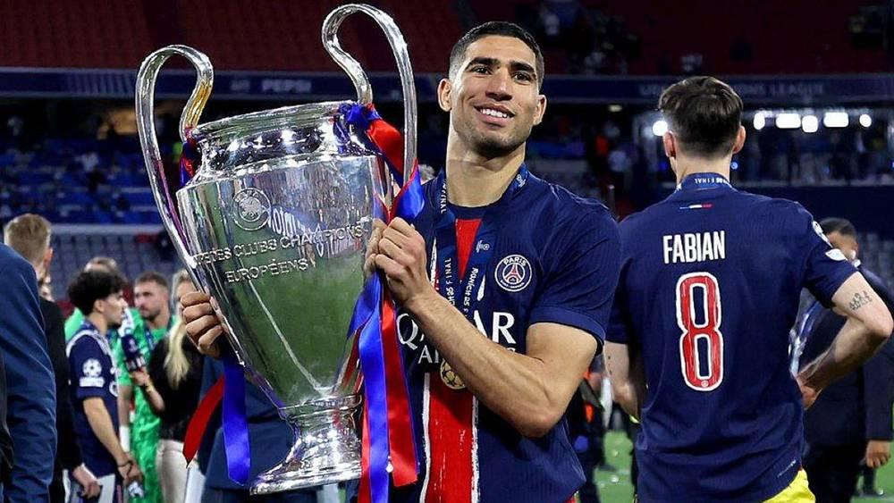 رسميا/ تحديد 7 غشت المقبل موعدا للكشف عن قائمة المرشحين للتتويج بالكرة الذهبية