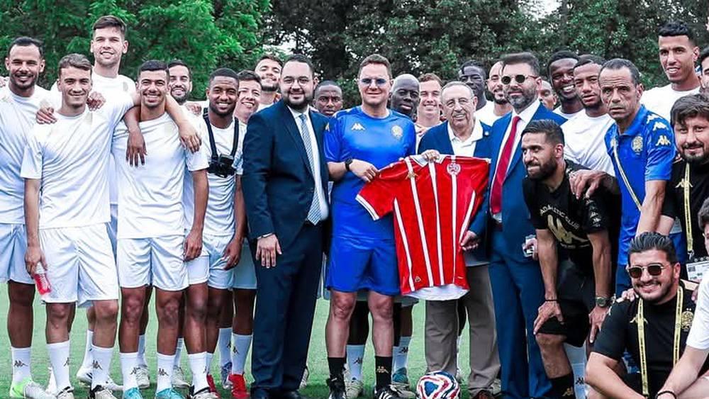 الوداد يشكر سفير المملكة بأمريكا على دعمه قبل انطلاق كأس العالم للأندية